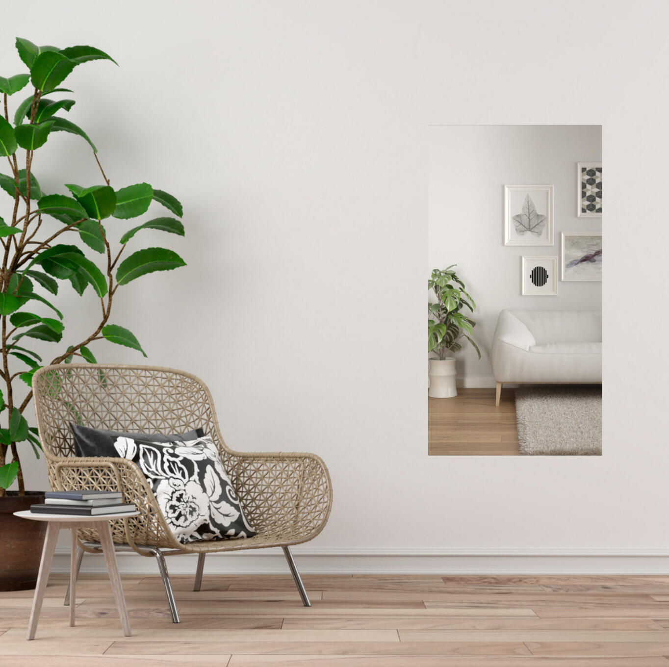 Wandspiegel in de woonkamer geplaatst - 600 x 1100 verzilverd