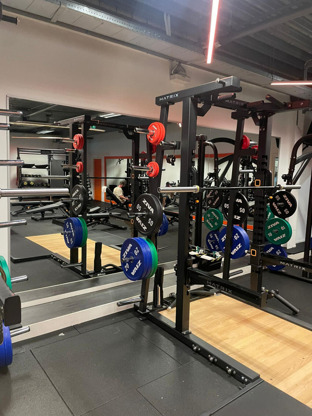 Fitness spiegelwand