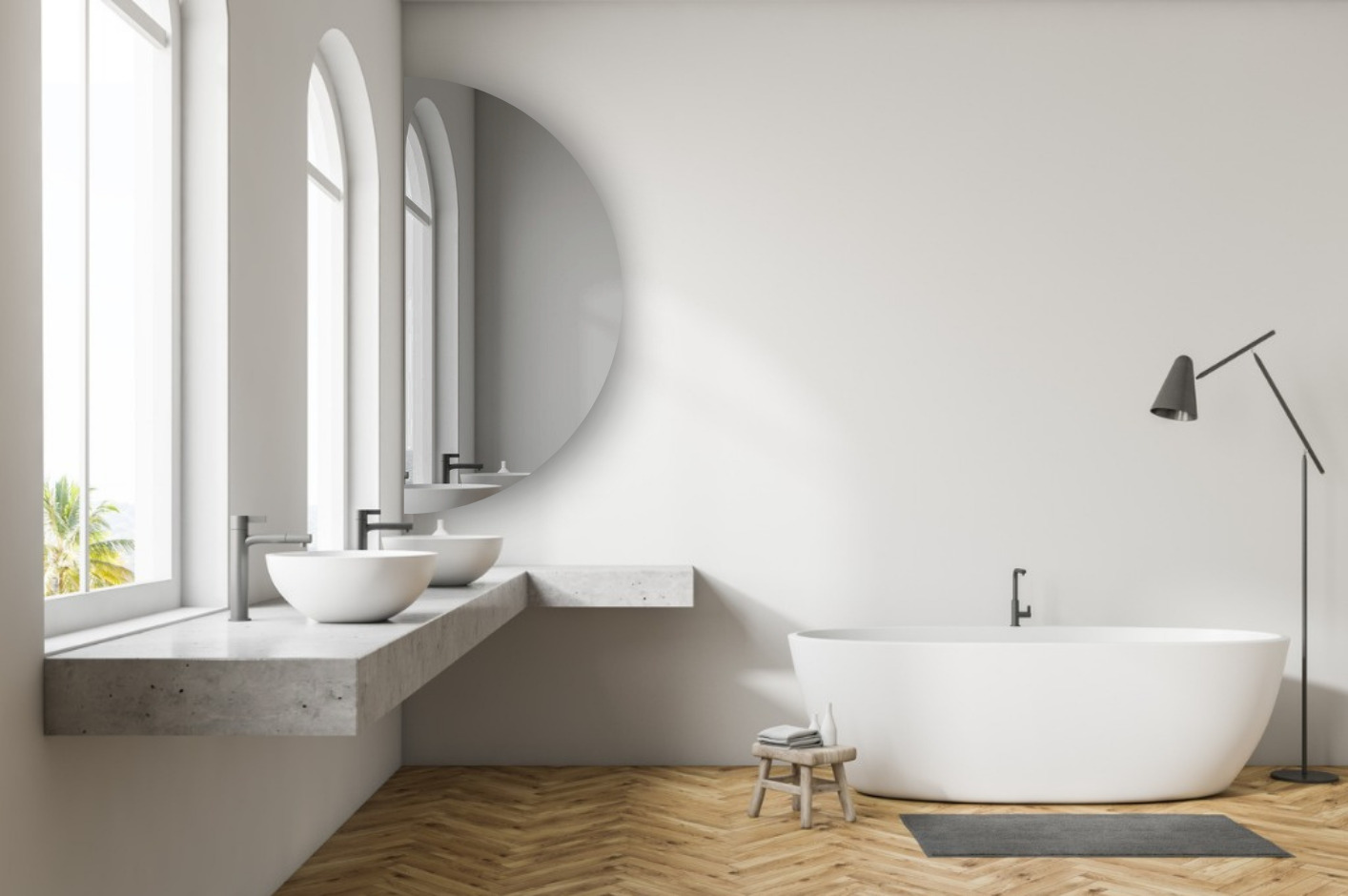 Halfronde spiegel in de badkamer - verzilverd